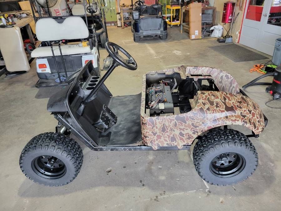 Custom golf cart build detail