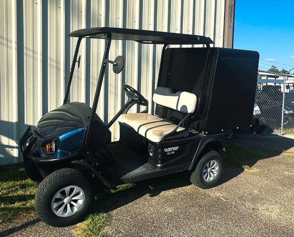 2023 E-Z-GO Cushman